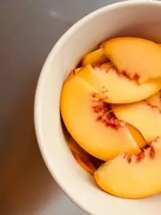 Sliced peaches for cobbler