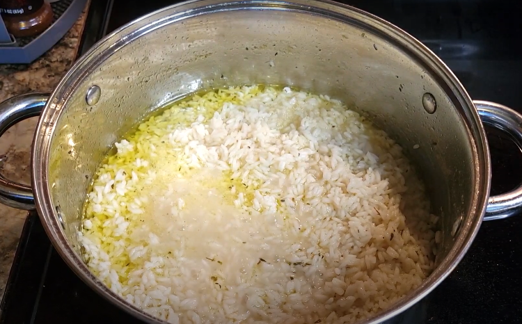 Rice in broth.